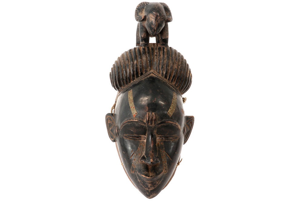 Lot 967