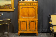 Lot 549