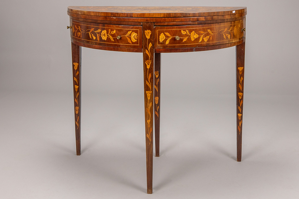 Lot 586