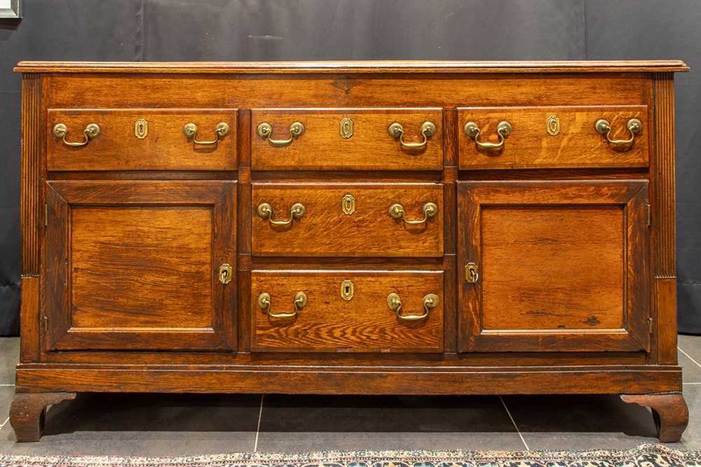 Lot 758