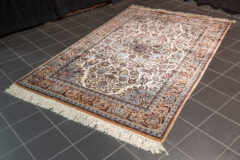 Lot 326