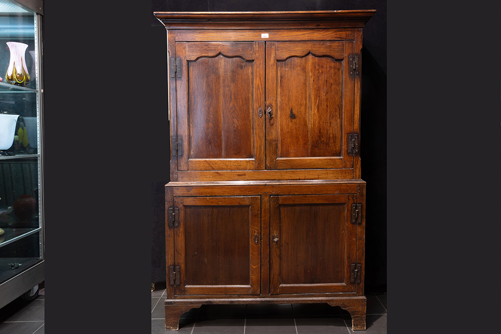 Lot 385