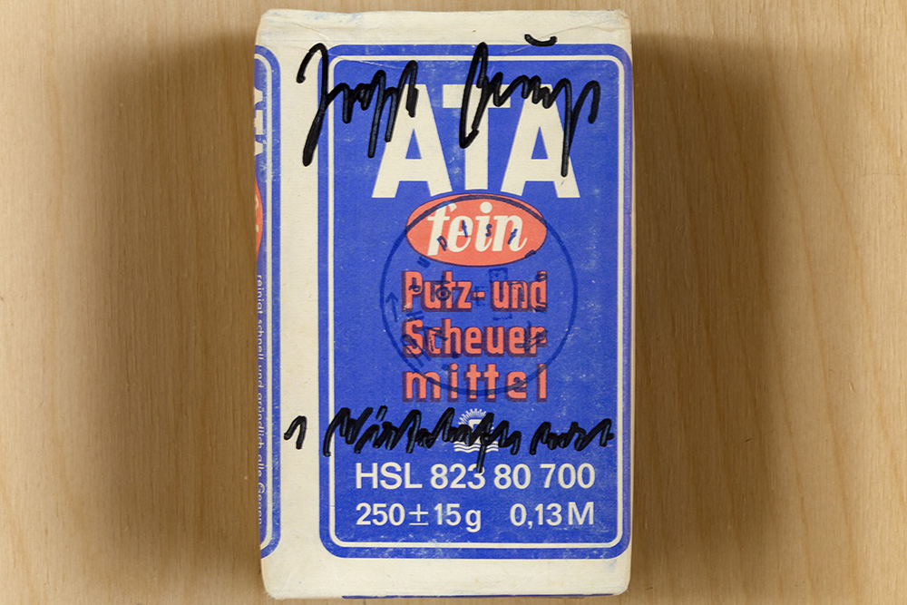 Lot 805