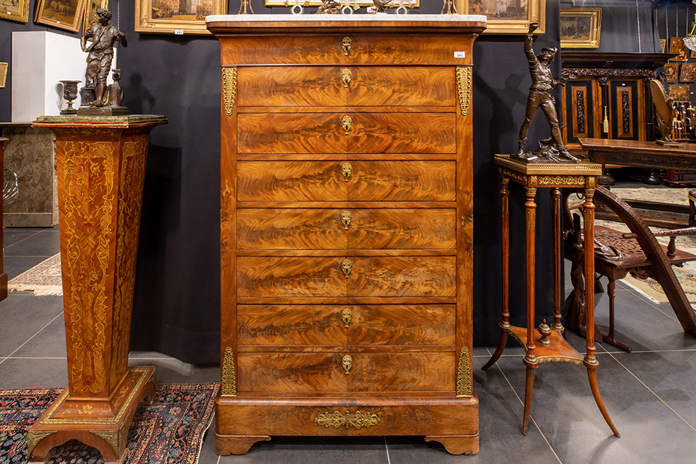 Lot 281