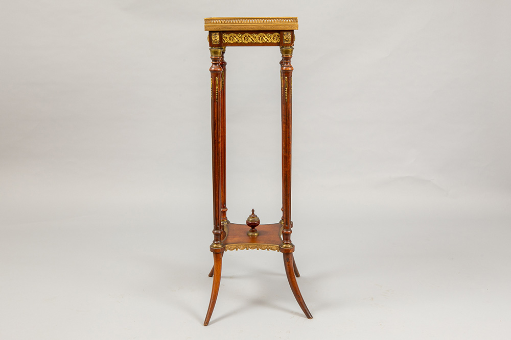 Lot 282