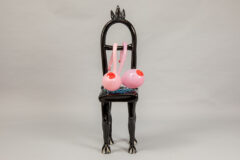 Lot 823