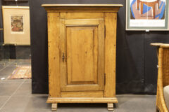 Lot 464