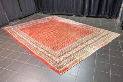 Lot 206