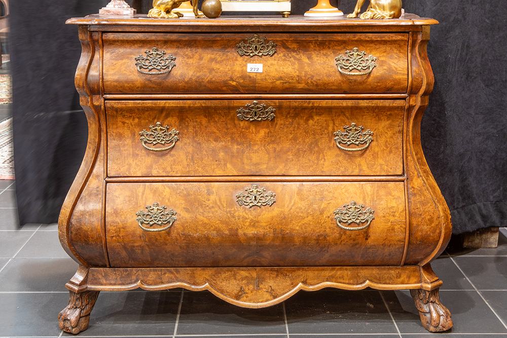 Lot 272