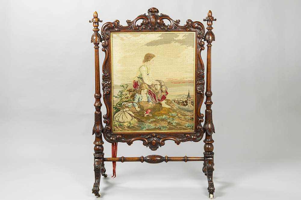 Lot 279