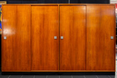 Lot 550