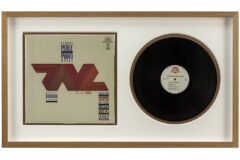 Lot 733