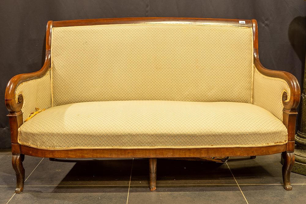 Lot 142
